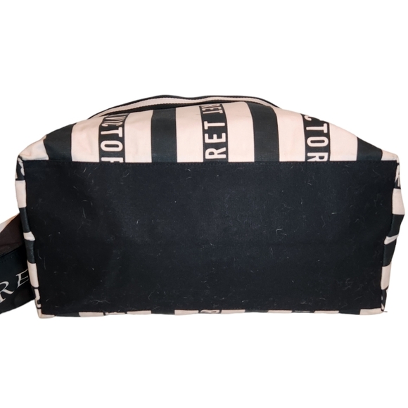 VICTORIA'S SECRET NEW DUFFLE BAG Pink and black stripe, top zip closure,… - Picture 3 of 7